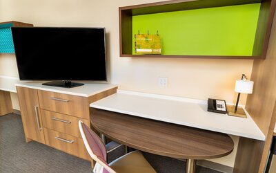 Home2 Suites by Hilton Bakersfield