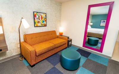 Home2 Suites by Hilton Bakersfield