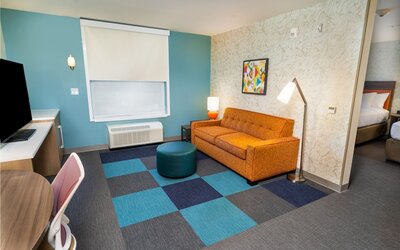 Home2 Suites by Hilton Bakersfield