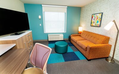 Home2 Suites by Hilton Bakersfield
