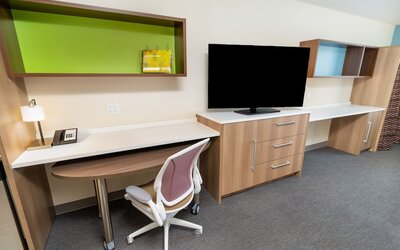 Home2 Suites by Hilton Bakersfield
