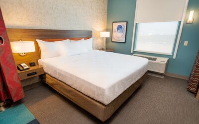 Home2 Suites by Hilton Bakersfield