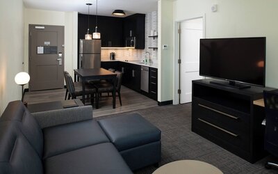 Residence Inn by Marriott Bakersfield West