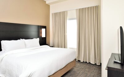 Residence Inn by Marriott Bakersfield West