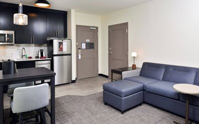 Residence Inn by Marriott Bakersfield West