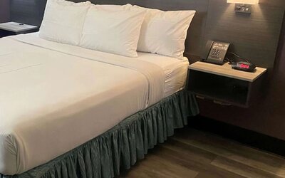 La Quinta Inn by Wyndham Bakersfield South