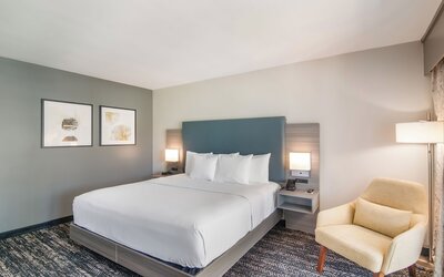 Hourglass Hotel, Trademark Collection by Wyndham