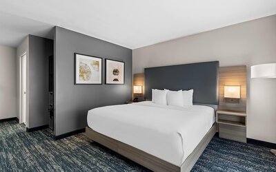 Hourglass Hotel, Trademark Collection by Wyndham