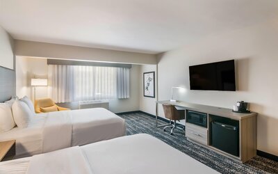 Hourglass Hotel, Trademark Collection by Wyndham