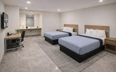 Super 8 by Wyndham Bakersfield CA Near Airport