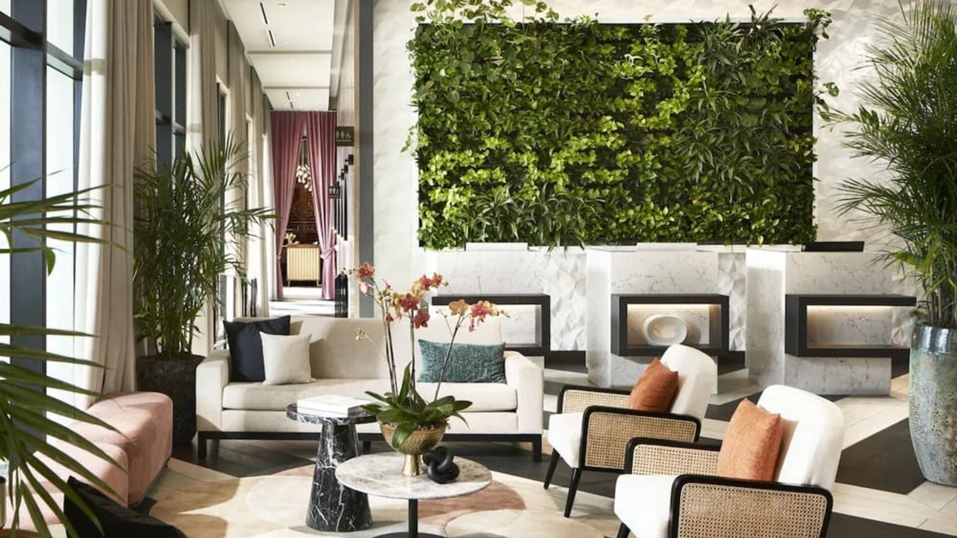 THesis Hotel Miami Coral Gables, Curio Collection By Hilton