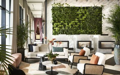 THesis Hotel Miami Coral Gables, Curio Collection By Hilton