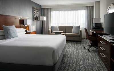 Bakersfield Marriott at the Convention Center