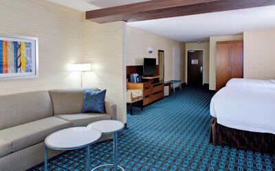 Fairfield Inn & Suites by Marriott Bakersfield North/Airport