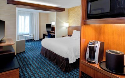 Fairfield Inn & Suites by Marriott Bakersfield North/Airport
