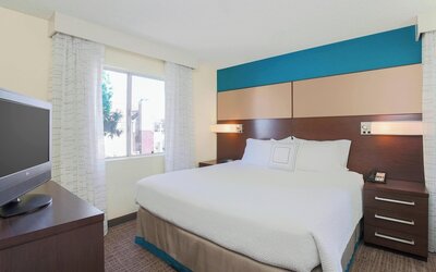 Residence Inn by Marriott Bakersfield