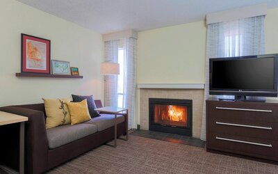 Residence Inn by Marriott Bakersfield