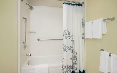 Residence Inn by Marriott Bakersfield