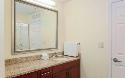 Residence Inn by Marriott Bakersfield