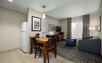Homewood Suites by Hilton Bakersfield