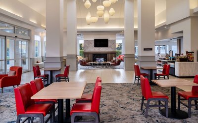 Hilton Garden Inn Bakersfield