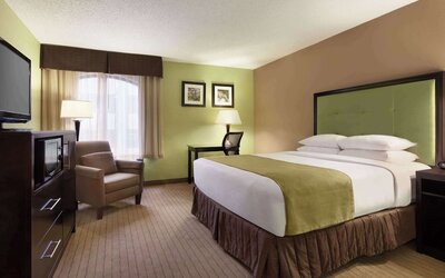 Days Inn by Wyndham Baltimore Inner Harbor
