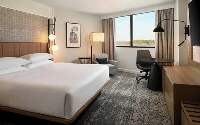 Sheraton Baltimore North Hotel