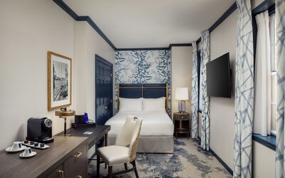 The William Fell Baltimore, Tapestry Collection by Hilton