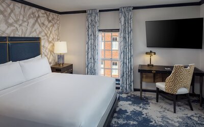 The William Fell Baltimore, Tapestry Collection by Hilton