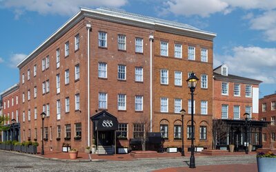 The William Fell Baltimore, Tapestry Collection by Hilton