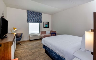 Hampton Inn Baltimore Bayview Campus
