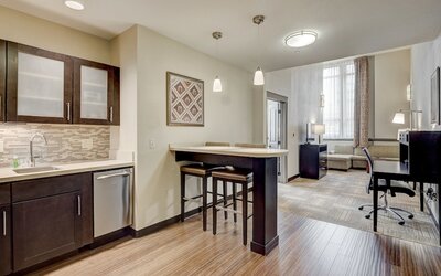 Studio Suite, Kitchen