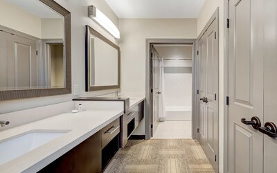 Staybridge Suites Baltimore - Inner Harbor by IHG
