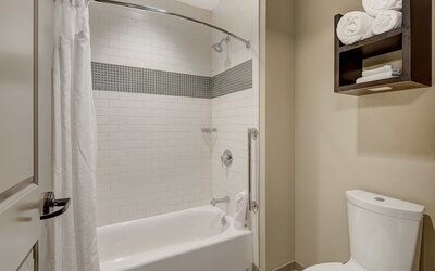 Staybridge Suites Baltimore - Inner Harbor by IHG