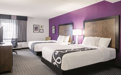 La Quinta Inn & Suites by Wyndham Baltimore N / White Marsh