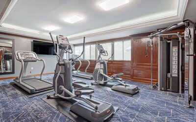 Clarion Hotel & Suites BWI Airport North