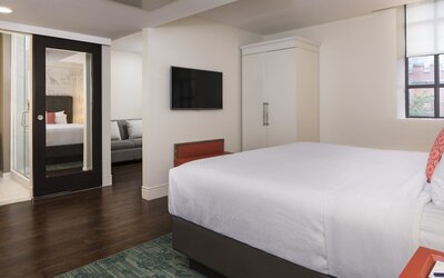 Hotel Indigo Baltimore Downtown by IHG