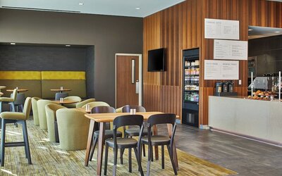 Courtyard by Marriott Baltimore Downtown/McHenry Row