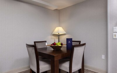 Inn at the Colonnade Baltimore - a DoubleTree by Hilton