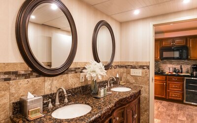 Inn at the Colonnade Baltimore - a DoubleTree by Hilton