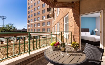 Inn at the Colonnade Baltimore - a DoubleTree by Hilton