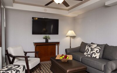 Inn at the Colonnade Baltimore - a DoubleTree by Hilton