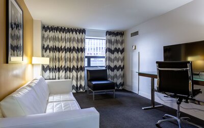 Comfort Inn & Suites Baltimore Inner Harbor