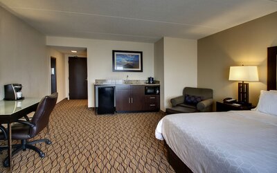 Holiday Inn Express Baltimore-BWI Airport West by IHG