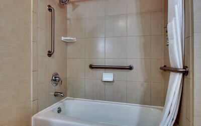 Holiday Inn Express Baltimore-BWI Airport West by IHG