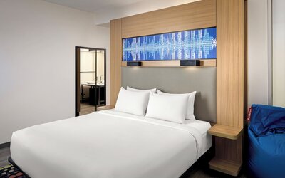 Aloft by Marriott Arundel Mills BWI Airport