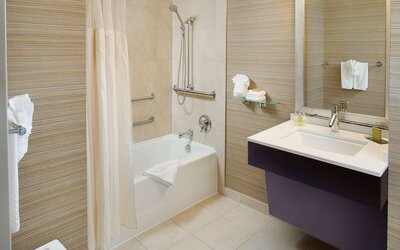 DoubleTree Hotel Baltimore - BWI Airport