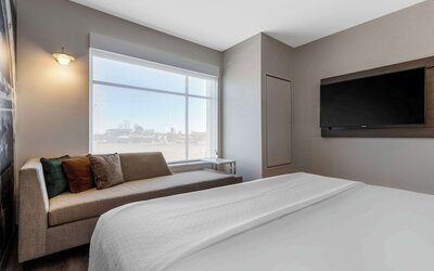 Cambria Hotel Arundel Mills - BWI Airport