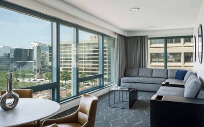 Renaissance Baltimore Harborplace Hotel