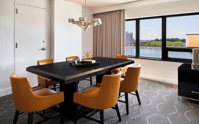 Renaissance Baltimore Harborplace Hotel